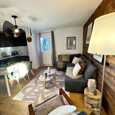 Le Lihamwood Apartment